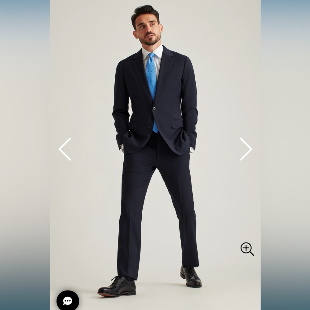 Bonobos Italian performance suit dark navy NWT!